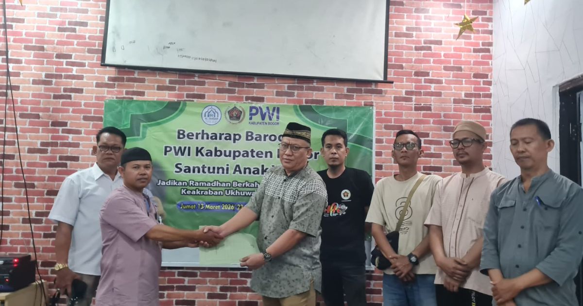 Alhamdulillah PWI Kabupaten Bogor Salurkan Santunan untuk Anak Yatim di Cibinong