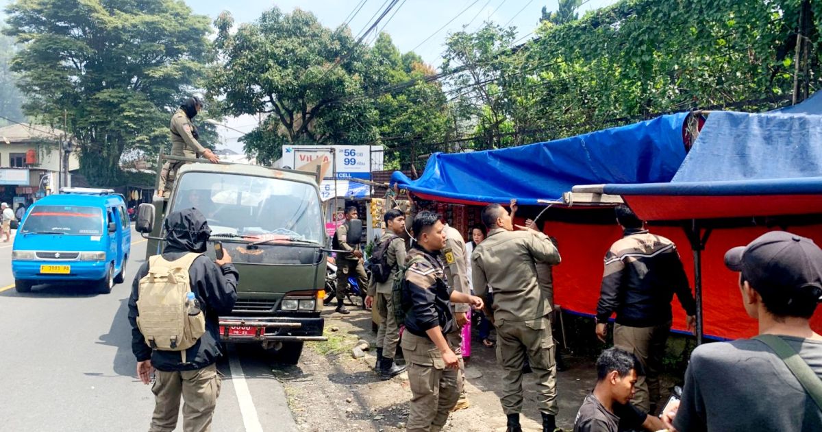 PKL Puncak Ditertibkan Lagi! Pemkab Bogor Terapkan Patroli Dua Shift di Jalur Wisata
