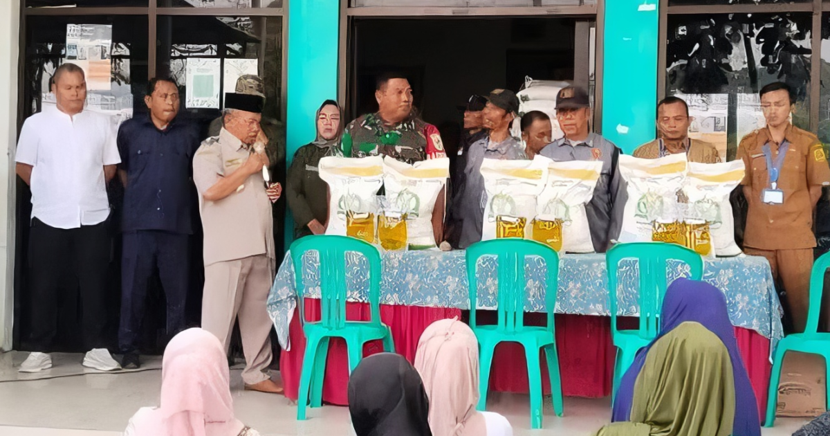 Antre Tertib, Ribuan Warga Citeko Serbu Bantuan Pangan Nasional, 2.650 Karung Beras Disalurkan