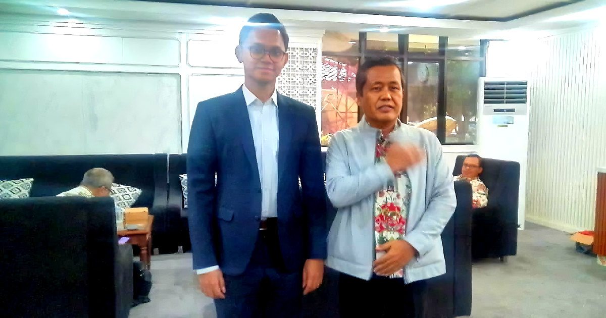 Ketua Dekopinda Kabupaten Bogor, Pepi Januar Pelita (jaket abu-abu).