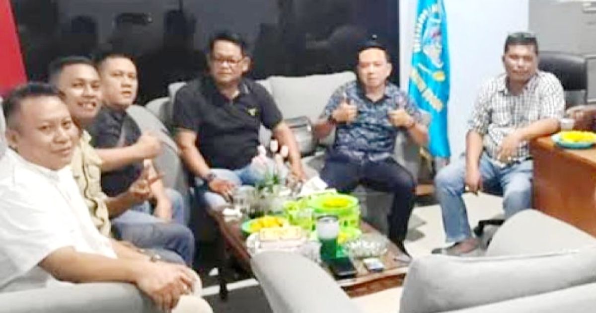 Ketua PWI Kabupaten Bogor, Dedy Firdaus usai rapat pengurus usai rapat pengurus yang digelar di Graha Wartawan, Jumat, 24 April 2026.