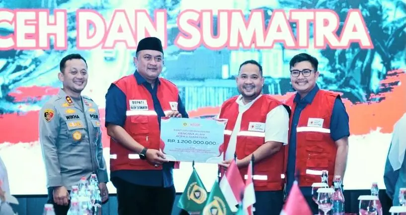 Wujud Solidaritas Kemanusiaan ASN dan Masyarakat, Bupati Bogor Serahkan Bantuan Rp1,2 Miliar untuk Korban Bencana di Aceh–Sumatera