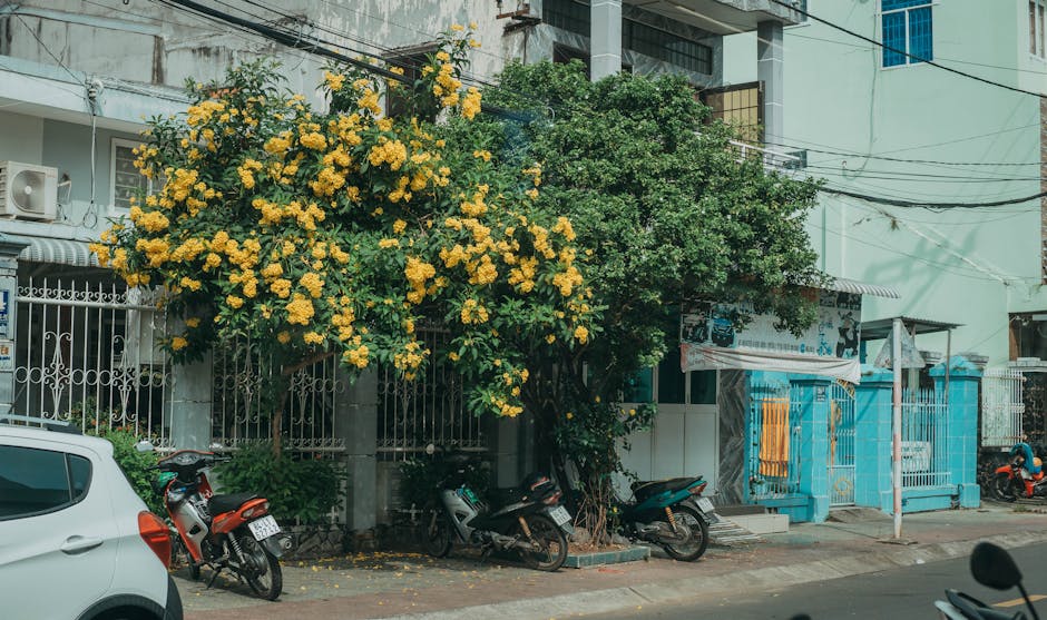 Mengurai Benang Kusut Jaringan SPKLU: Kunci Adopsi EV Massal
