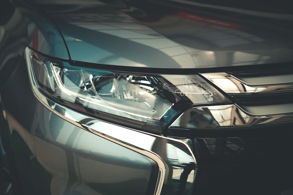 Deretan sepeda motor modern dan klasik yang dipajang dalam sebuah pameran otomotif internasional yang megah.